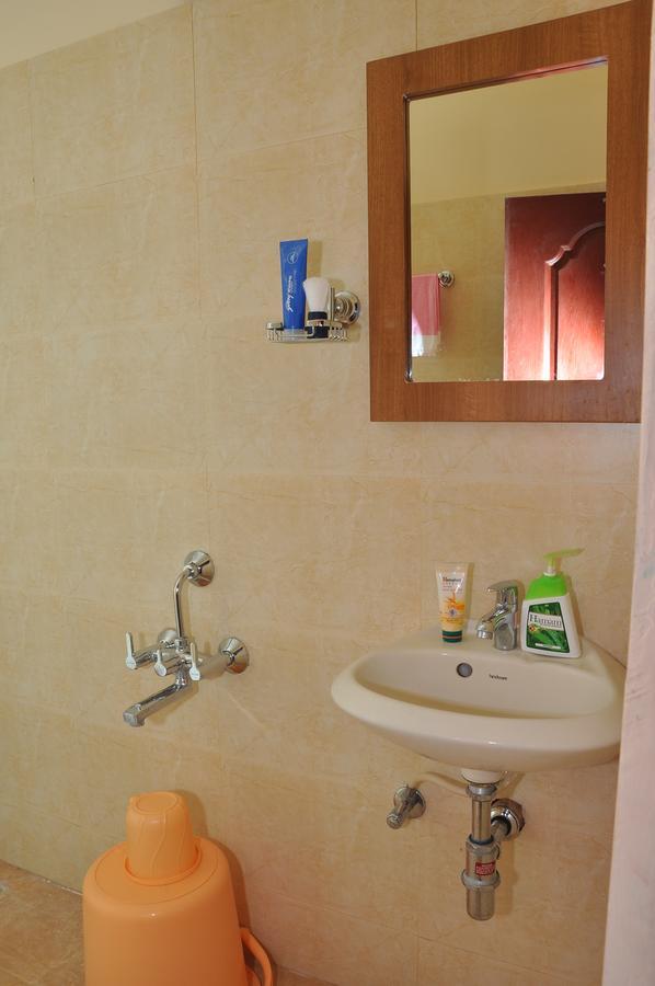 Hotel New Amirtham Inn Palni Dış mekan fotoğraf